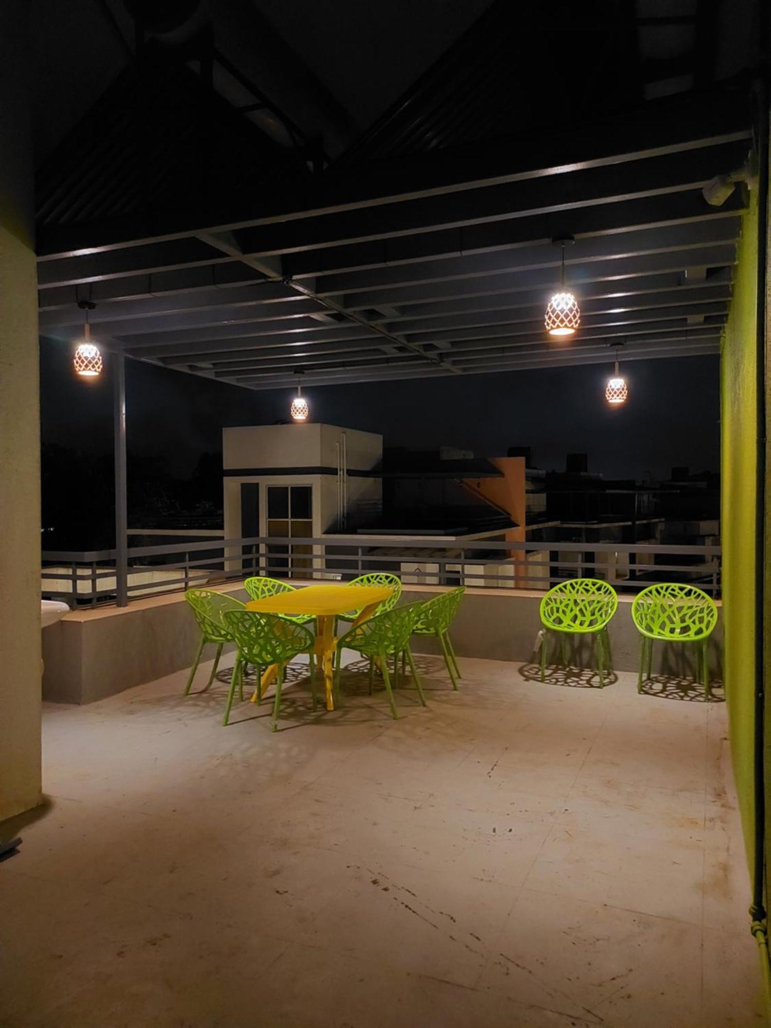 Divine Bliss Villa ロナバラ エクステリア 写真